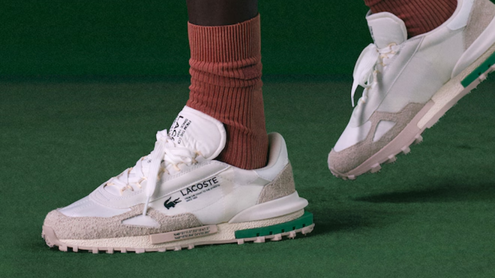 Hinh anh 5: Hinh anh giay Lacoste L003 Neo Shot the hien su ket hop giua the thao va thoi trang.