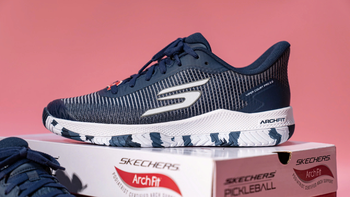 Hinh anh giay Skechers Viper Court Pro voi thiet ke hien dai va ben bi