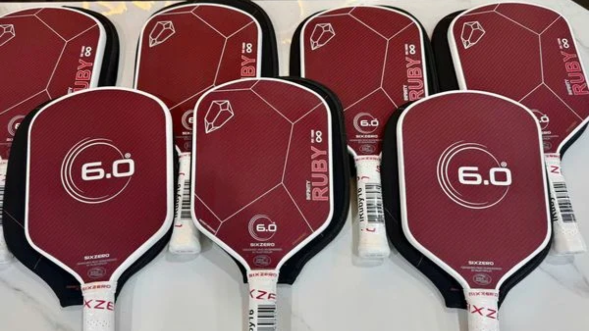 Cac mau vot pickleball cua thuong hieu Six Zero