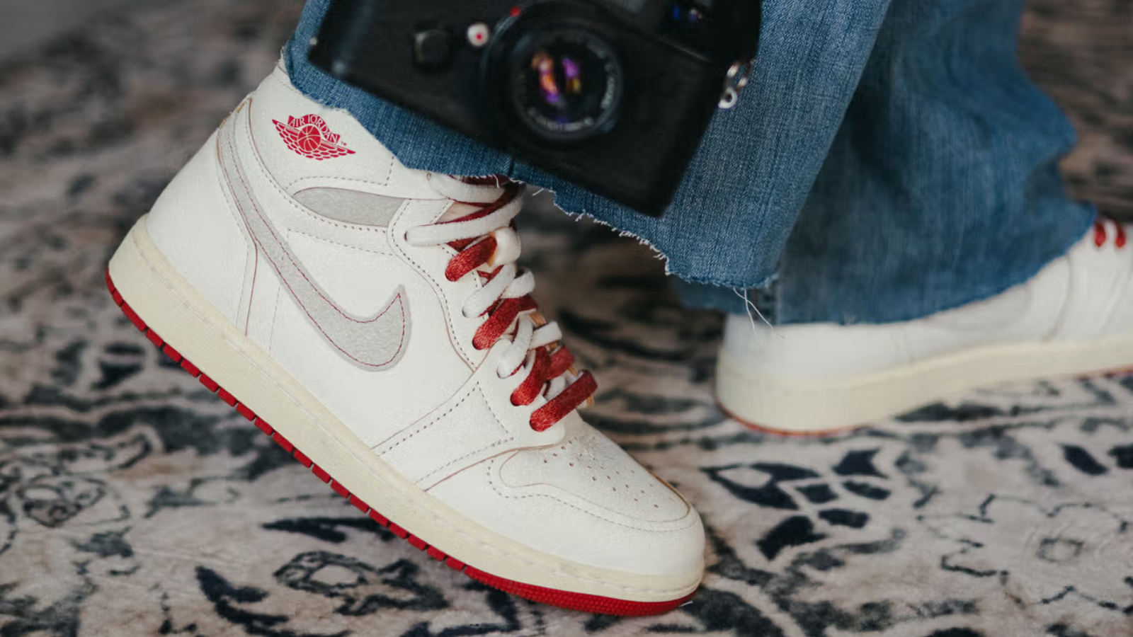 Hinh anh 8: Giay Jordan Rare Air 2025 voi chi tiet thiet ke doc dao, ton vinh su khong hoan hao.