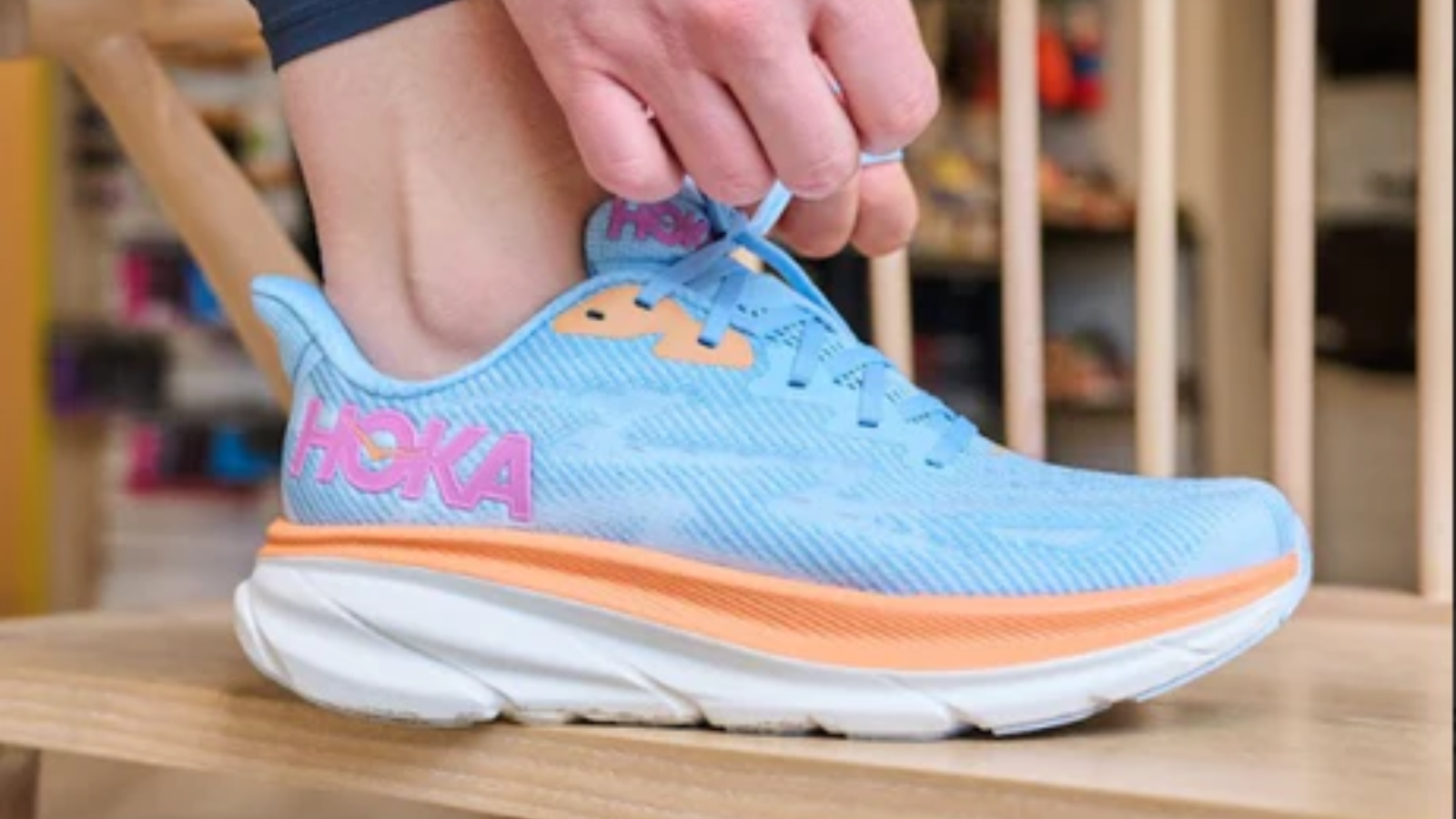 Hinh anh 10: Hinh anh cac doi giay ho tro giam dau dau goi tot nhat nam 2025