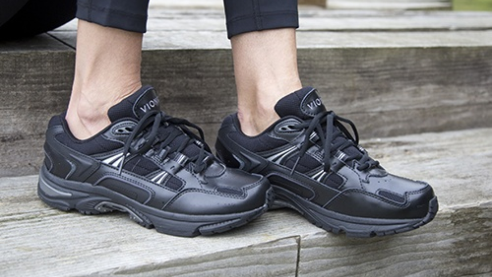 Hinh anh 11: Hinh anh cac doi giay ho tro giam dau dau goi tot nhat nam 2025