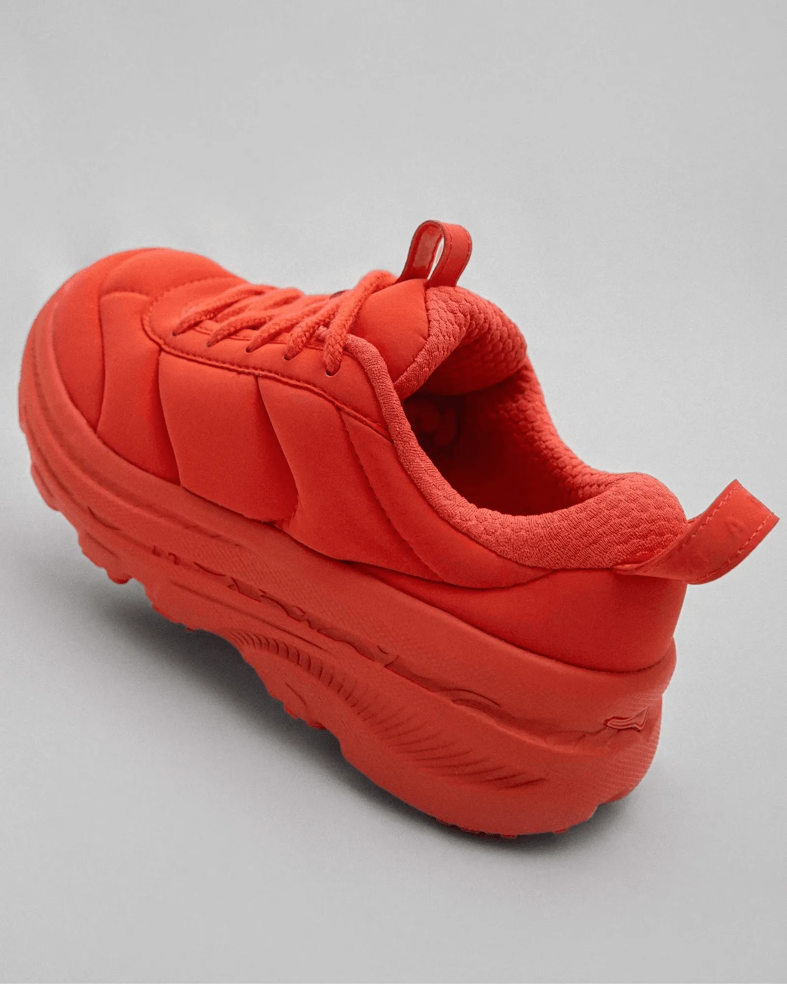 Top những mẫu giày thể thao ra mắt trong 2025 độc đáo nhất (Phần 1) Hinh anh 9: Top nhung mau giay the thao ra mat trong 2025 doc dao nhat (Phan 1)