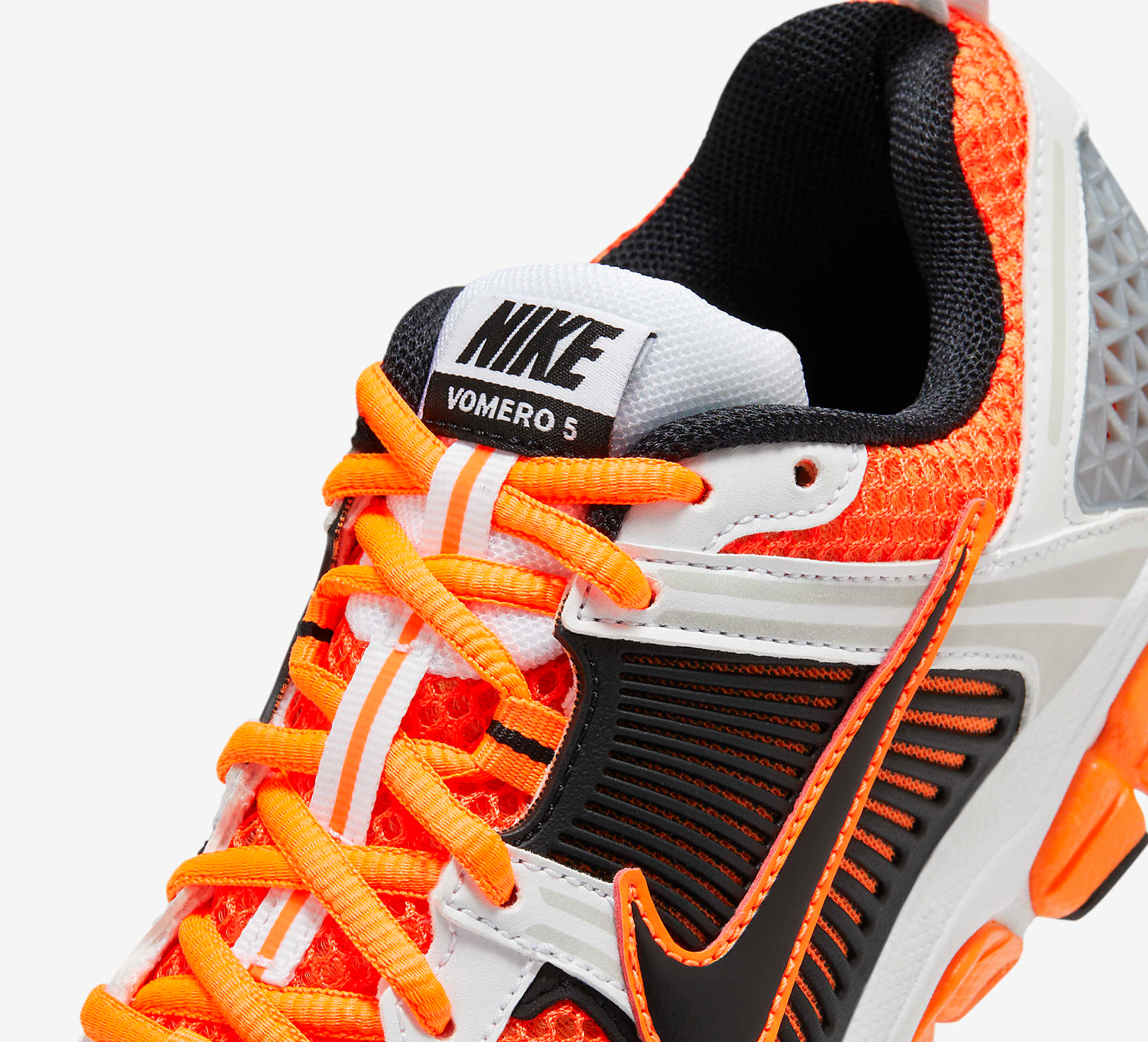 Giay Nike Zoom Vomero 5 GS 'Total Orange' HF6998-800