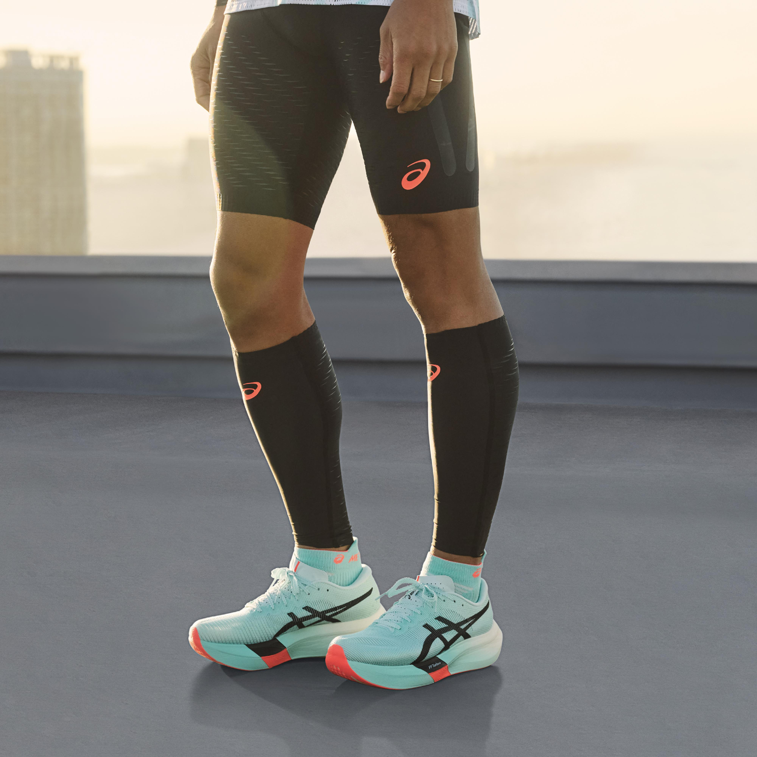 Giay Asics Metaspeed Sky Paris 'Illuminate Mint Black' 1013A123-400