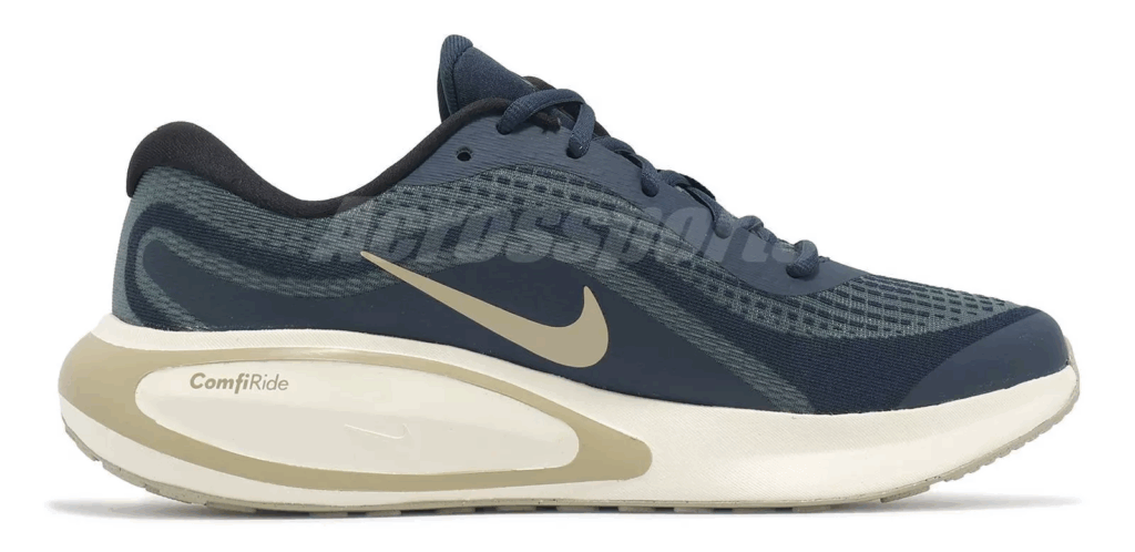 Giay Nike Journey Run 'Armory Navy Desert Khaki' FN0228-403