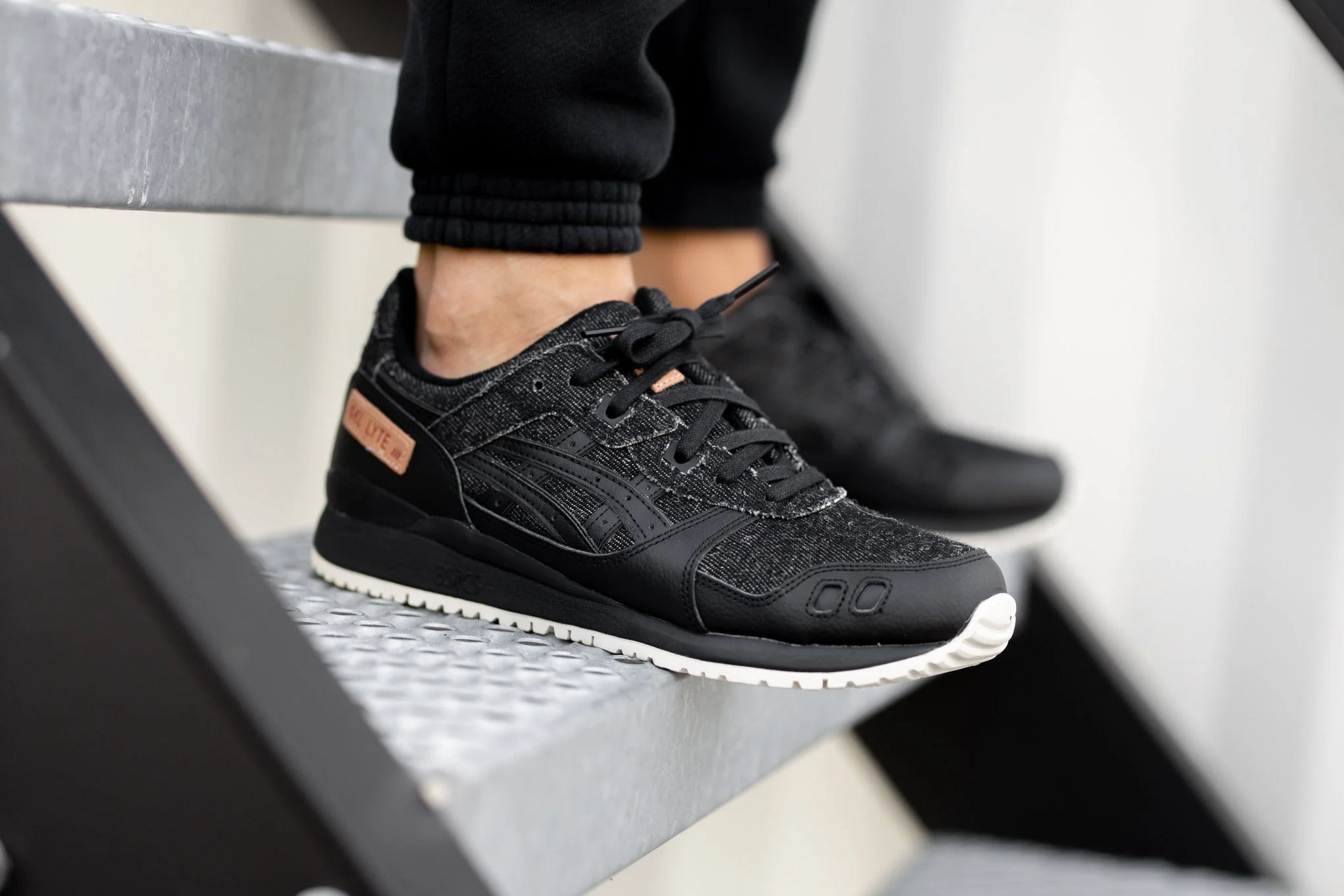 ASICS Gel Lyte III – Huyền thoại Retro Running trở lại đường phố Hinh anh 1: ASICS Gel Lyte III – Huyen thoai Retro Running tro lai duong pho