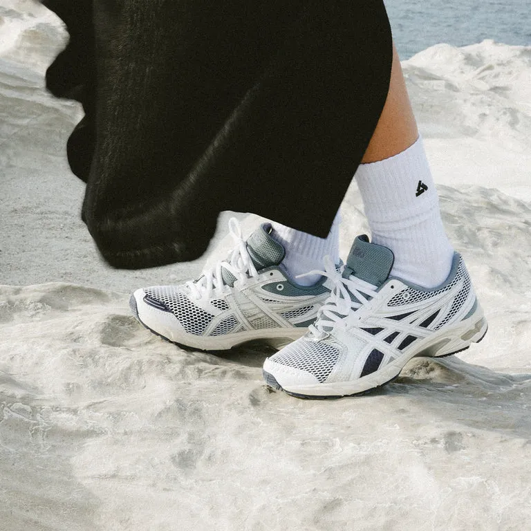 Những mẫu giày sneaker Asics hot nhất năm 2025 Hinh anh 3: Nhung mau giay sneaker Asics hot nhat nam 2025