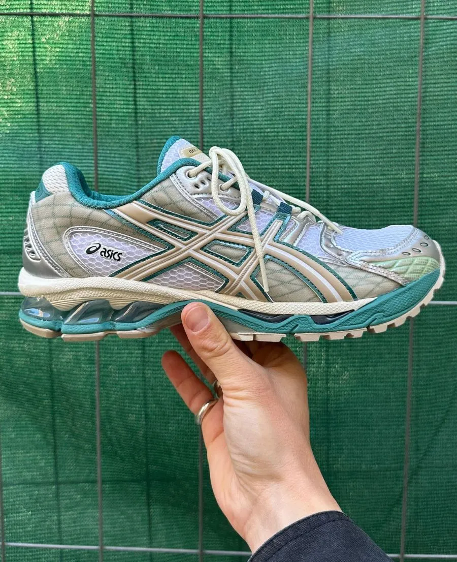 Những mẫu giày sneaker Asics hot nhất năm 2025 Hinh anh 4: Nhung mau giay sneaker Asics hot nhat nam 2025