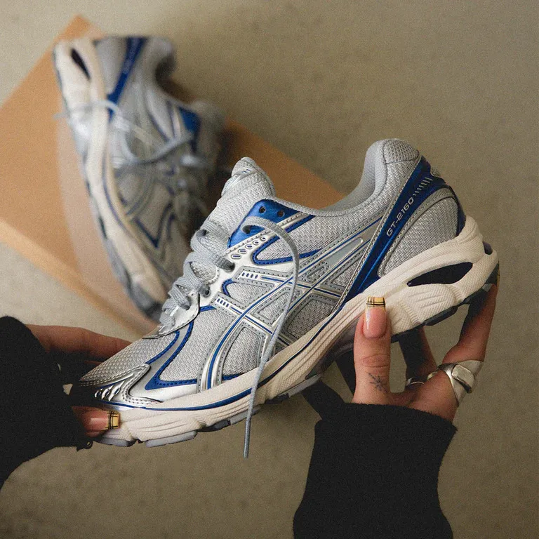 Những mẫu giày sneaker Asics hot nhất năm 2025 Hinh anh 8: Nhung mau giay sneaker Asics hot nhat nam 2025