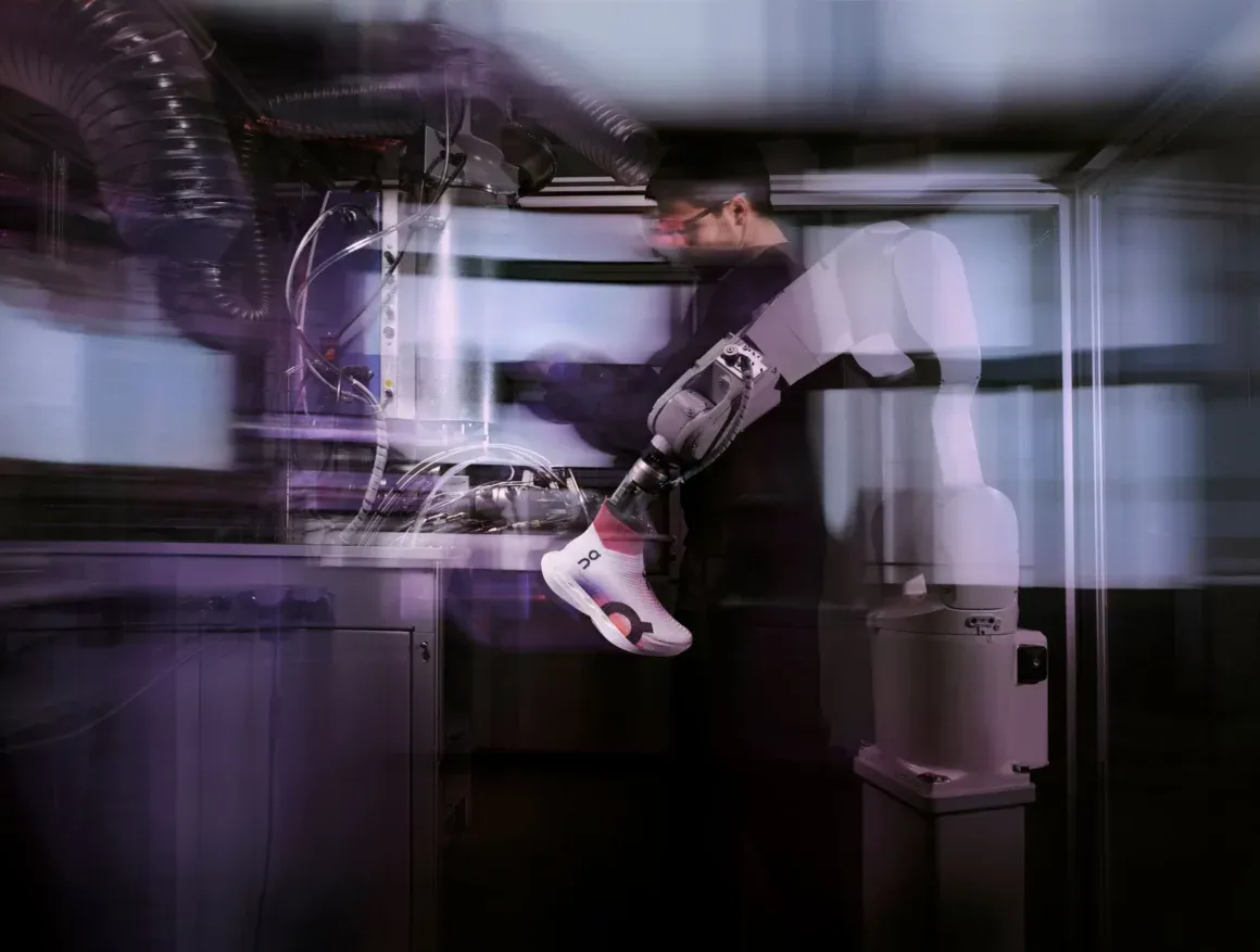 On Running giới thiệu công nghệ mới “LightSpray” Hinh anh 2: On Running gioi thieu cong nghe moi “LightSpray”