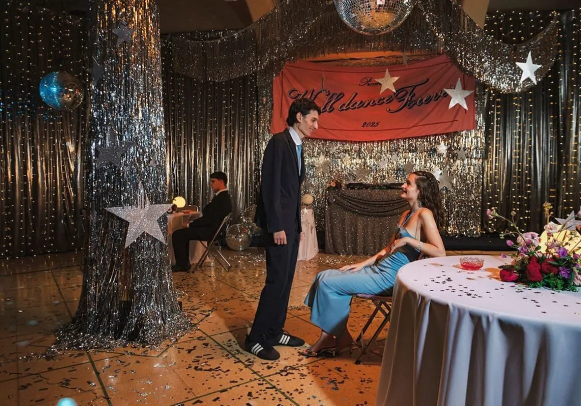 Review chi tiết Bad Bunny x adidas Ballerina Hinh anh 3: Review chi tiet Bad Bunny x adidas Ballerina