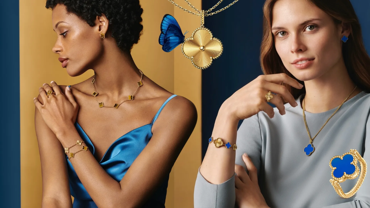 Trang suc Van Cleef & Arpels Alhambra voi hoa tiet co bon la bieu tuong
