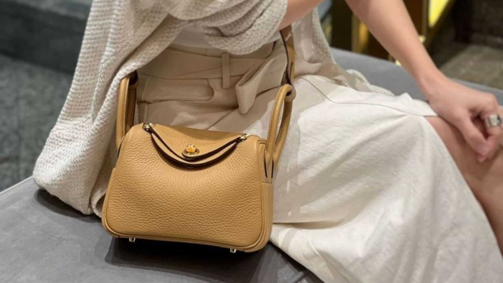 Hinh anh 5: Chiec tui Hermes Lindy mang phong cach hien dai va sang trong