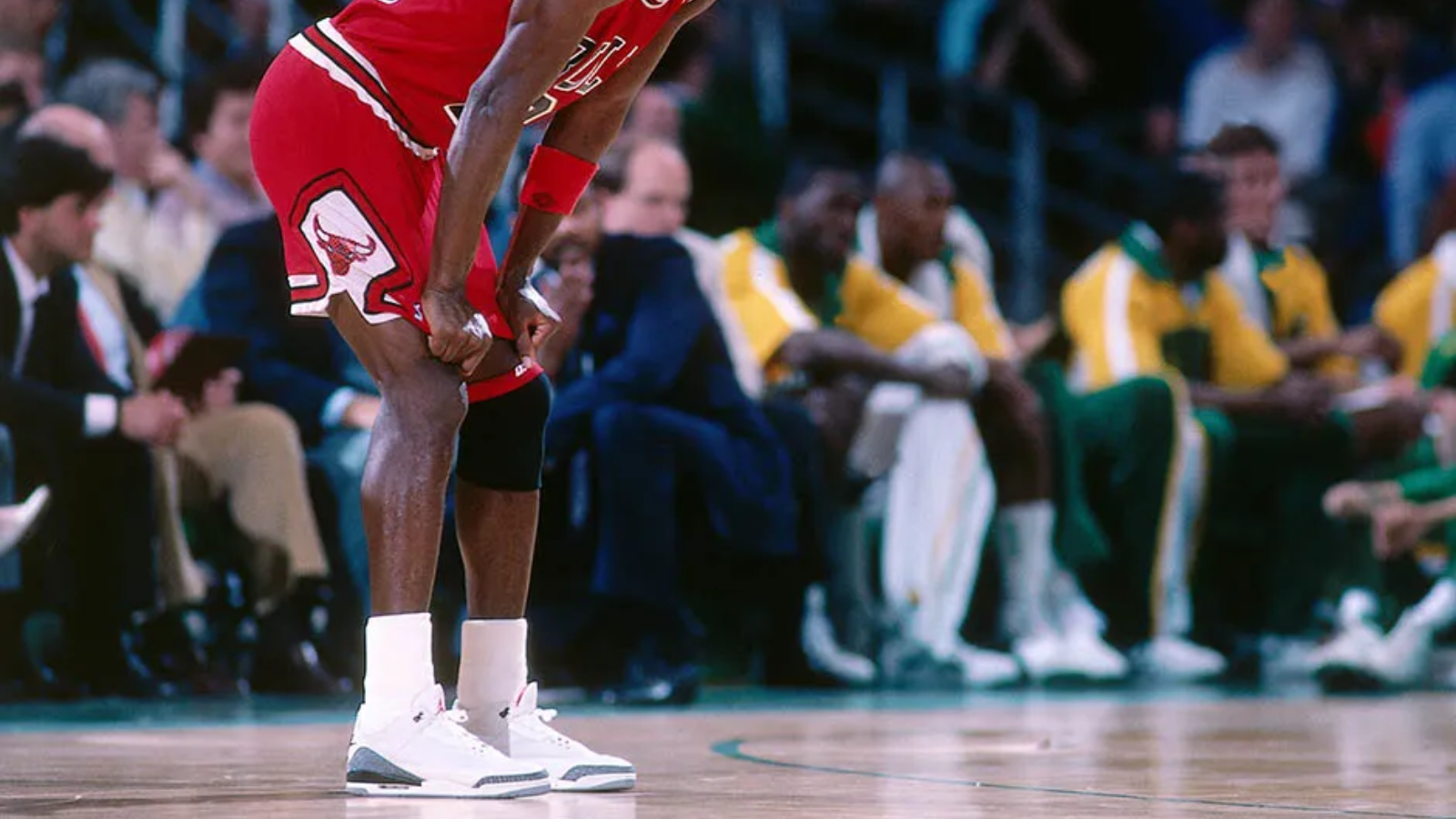 Hinh anh 7: Nike Air & Michael Jordan: Huyen thoai bat dau tu mot cu nhay