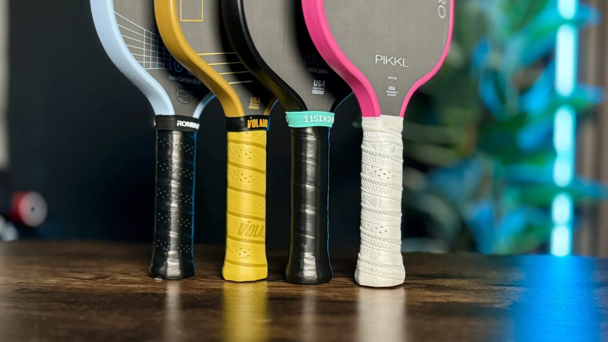 Paddle 11SIX24 Monarch voi cau truc ba lop va cong nghe tien tien cho loi choi ky thuat