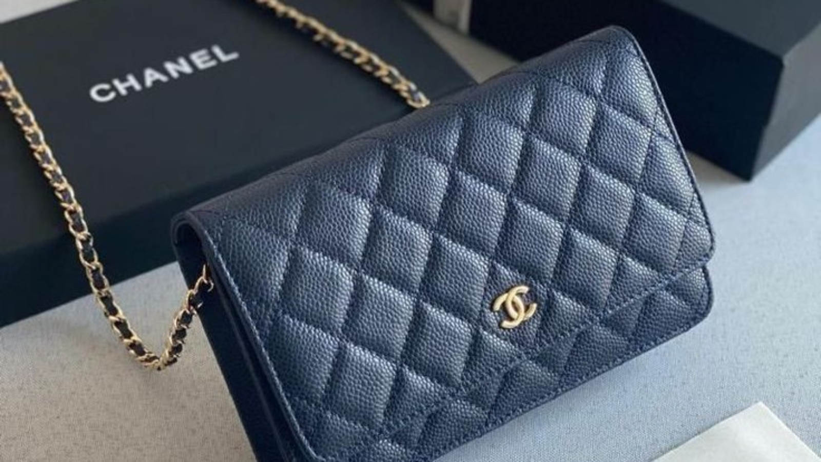 Chanel Wallet on Chain: Gợi ý màu sắc phù hợp cho từng mùa Hinh anh 4: Chanel Wallet on Chain: Goi y mau sac phu hop cho tung mua
