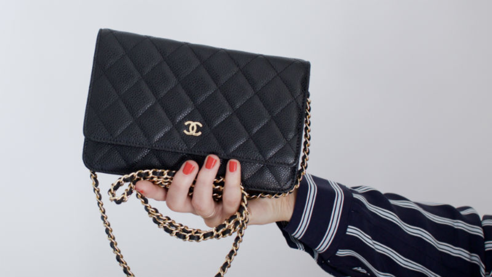 Chanel Wallet on Chain: Gợi ý màu sắc phù hợp cho từng mùa Hinh anh 5: Chanel Wallet on Chain: Goi y mau sac phu hop cho tung mua