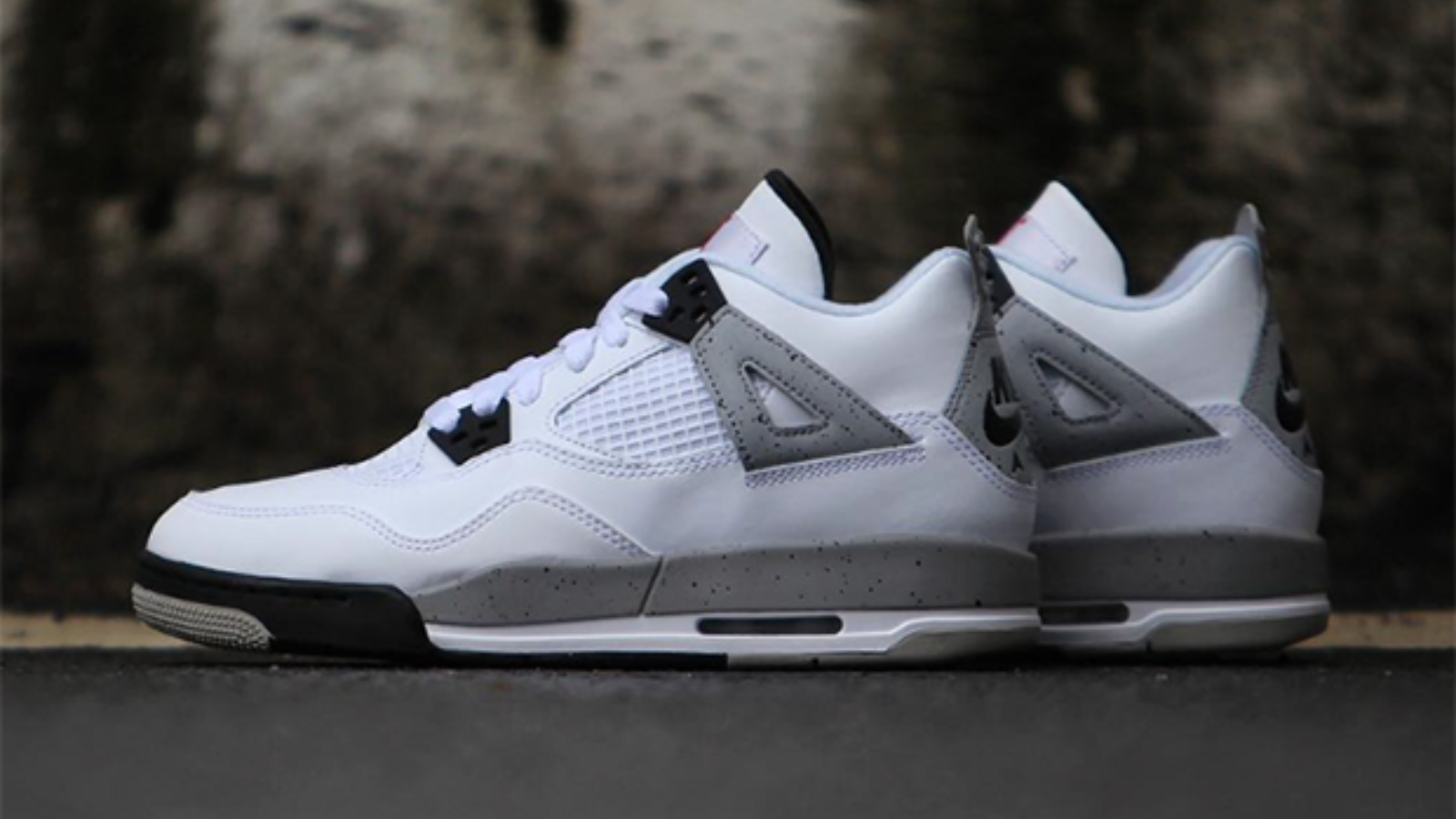 Phân Tích Sự Khác Biệt: Air Jordan 4 ‘White Cement’ 2025 vs 2016 Hinh anh 11: Phan Tich Su Khac Biet: Air Jordan 4 ‘White Cement’ 2025 vs 2016