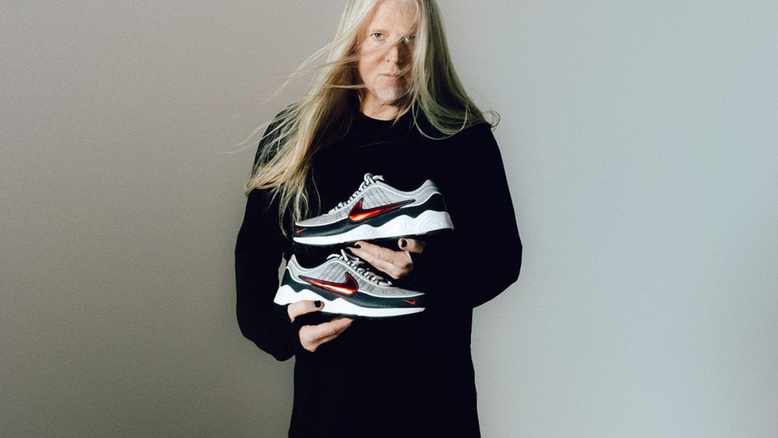 Hinh anh 1: Hinh anh giay Nike Spiridon, bieu tuong thoi trang chau Au