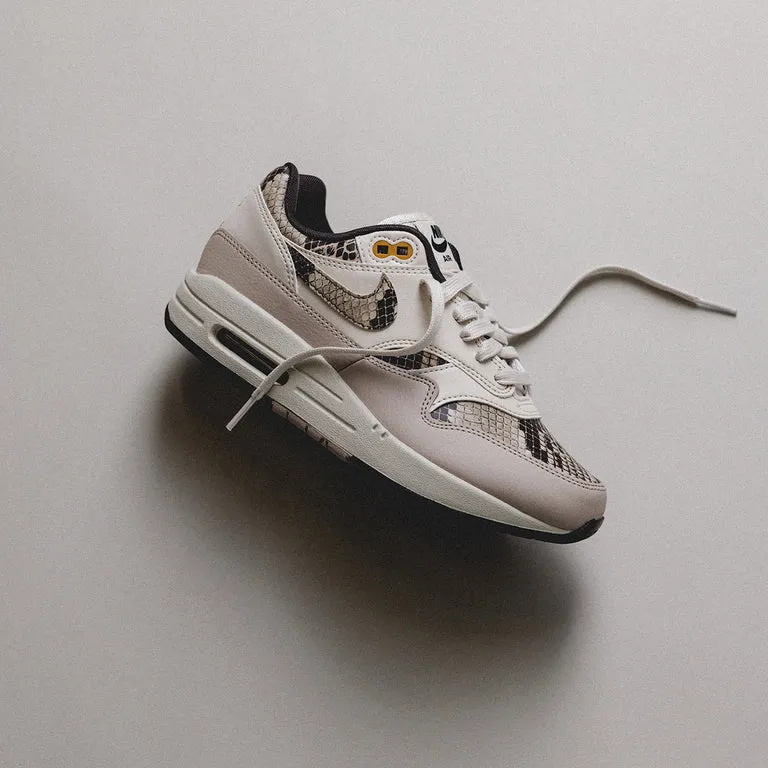 Top những mẫu sneaker có họa tiết da động vật nổi bật nhất Hinh anh 5: Top nhung mau sneaker co hoa tiet da dong vat noi bat nhat