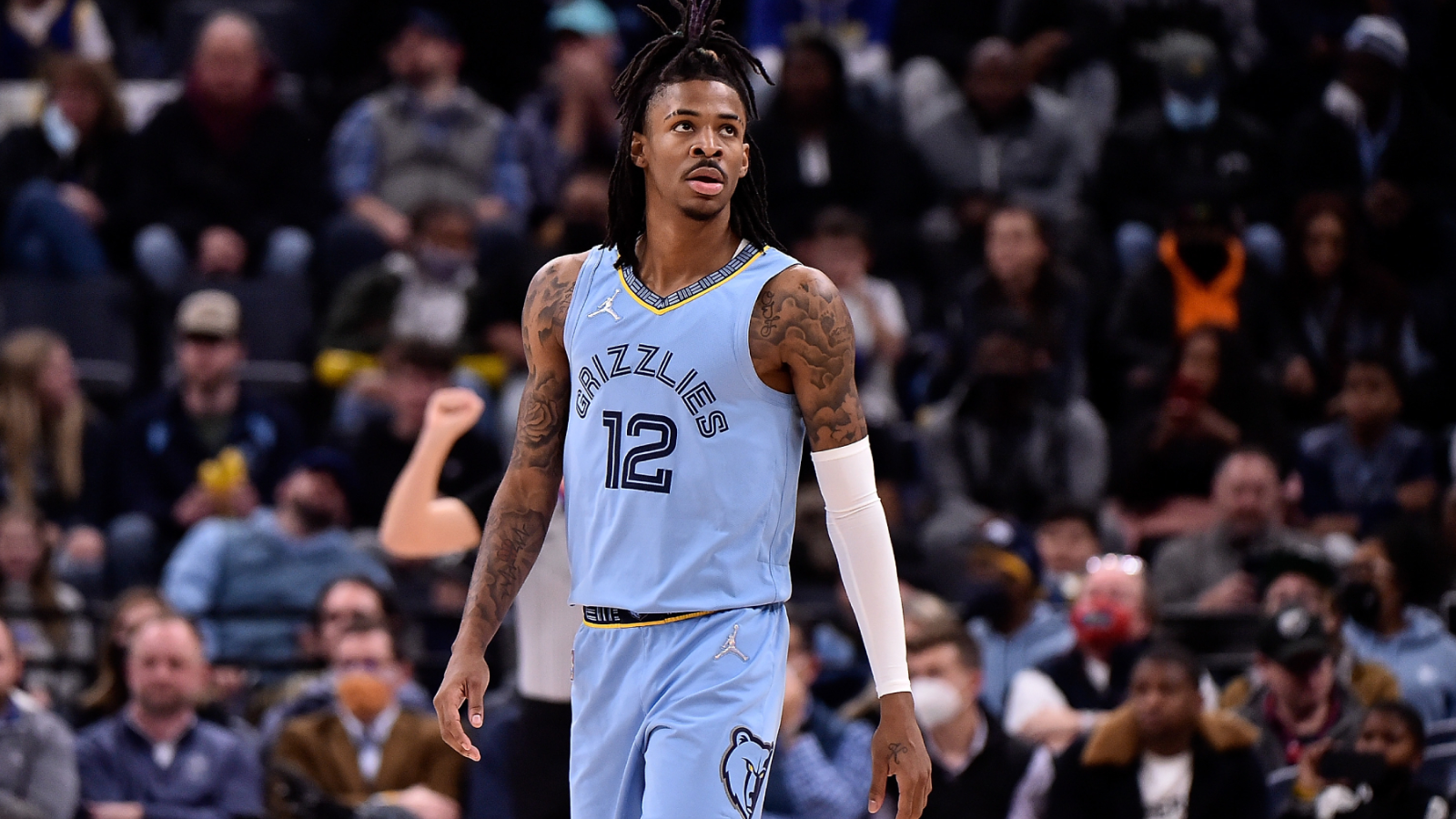 Hinh anh 1: Ja Morant trong mau ao Memphis Grizzlies, dai dien moi cua Nike