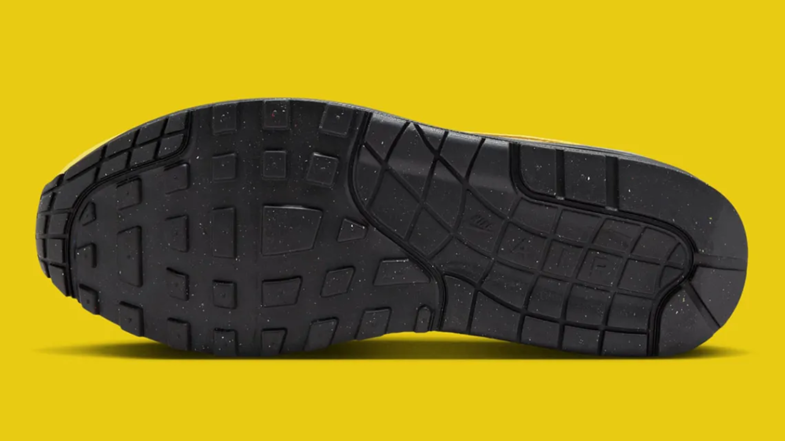 Air Max 1 “Batman” – Phối màu đỉnh cao khiến fan DC phát cuồng Hinh anh 5: Air Max 1 “Batman” – Phoi mau dinh cao khien fan DC phat cuong