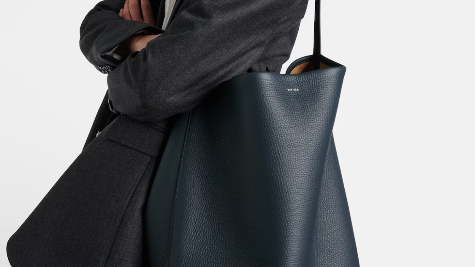 Hinh anh 3: Bo suu tap tui xach xuan he 2025 voi da dang kieu dang va mau sac