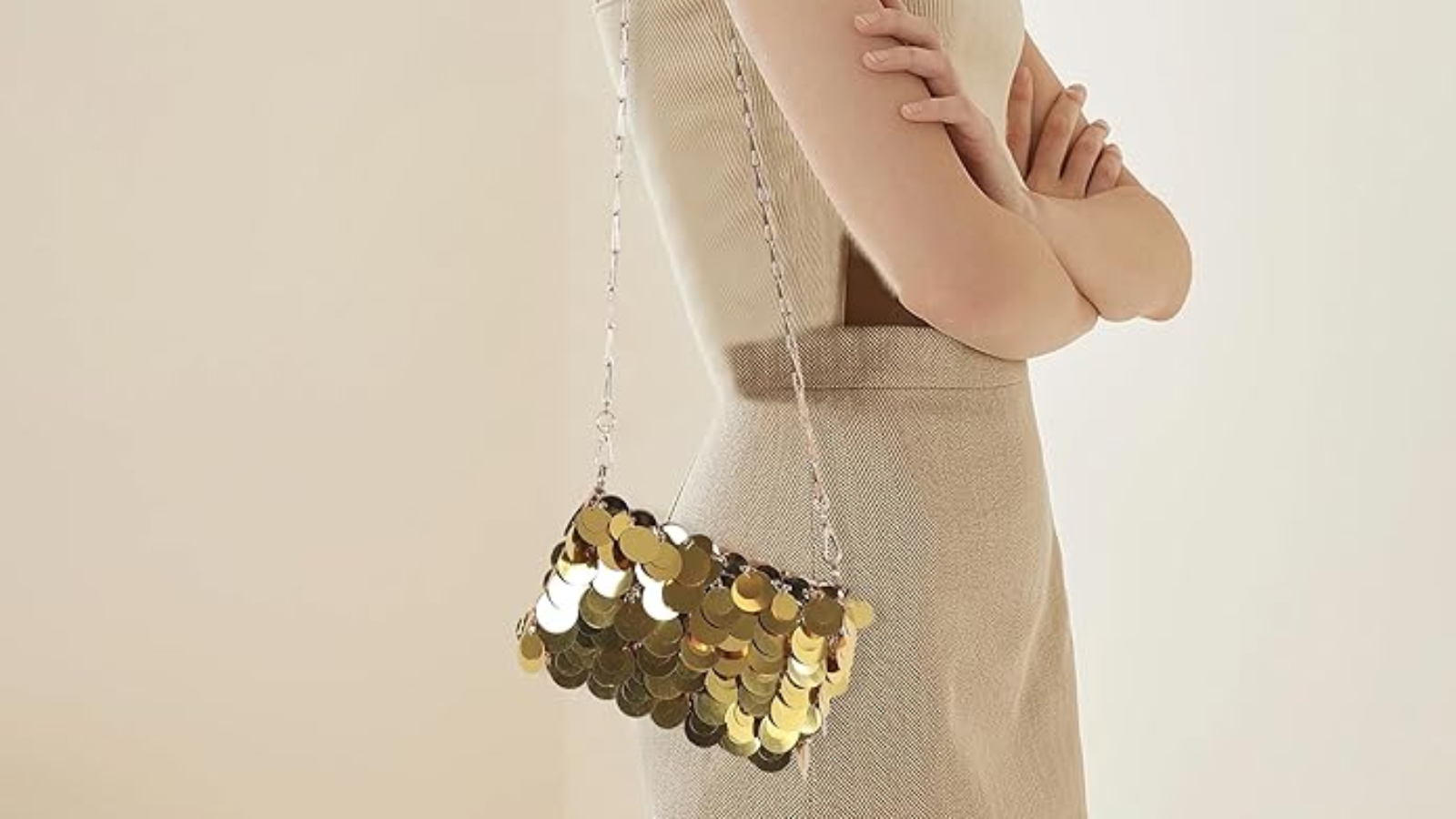 Hinh anh 8: Bo suu tap tui xach xuan he 2025 voi da dang kieu dang va mau sac