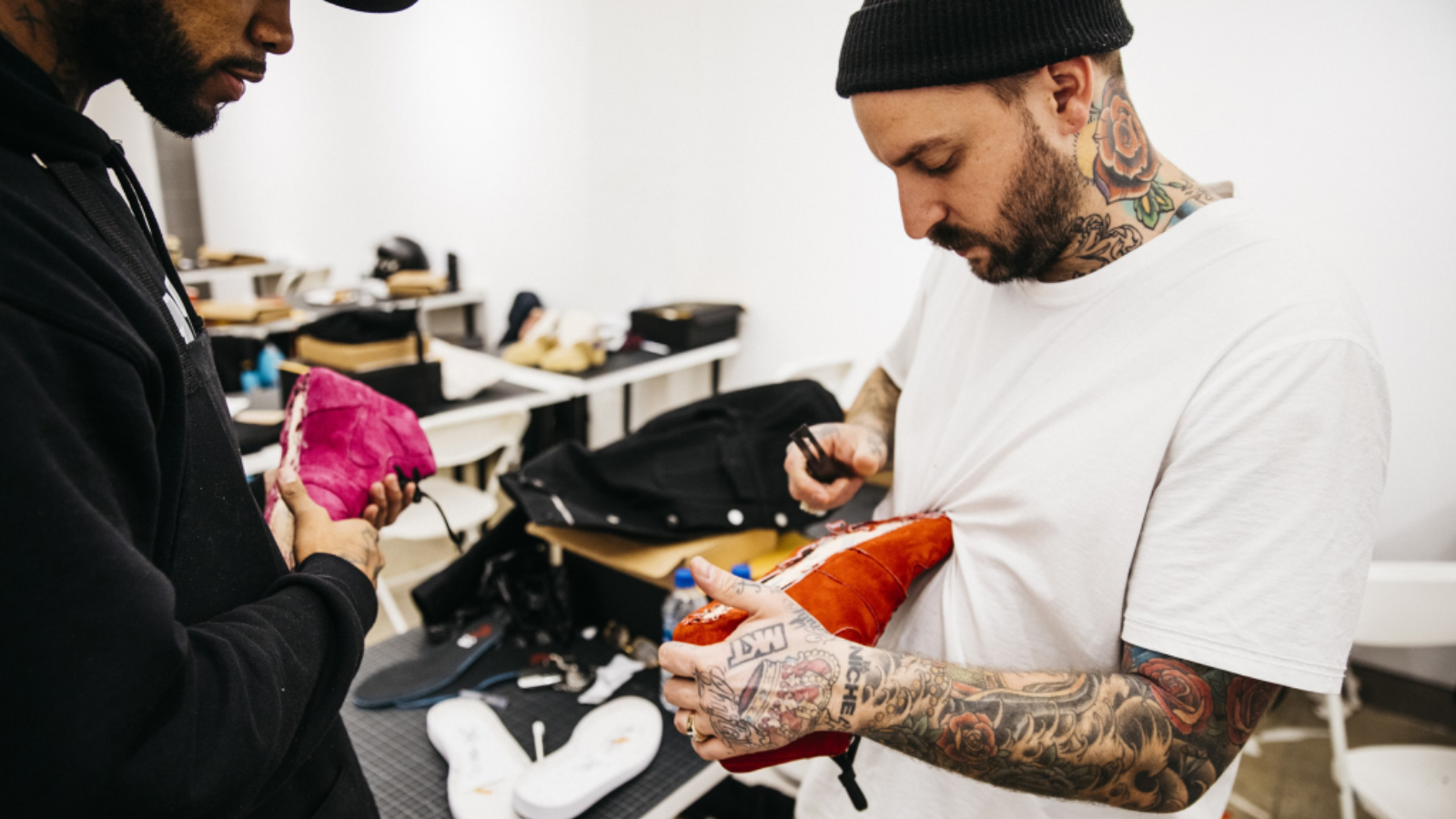 Hinh anh 7: Nike kien The Shoe Surgeon 60 trieu USD - Toan canh vu kien