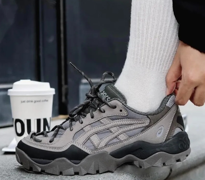 Giay Asics GEL-PICKAX Outdoor ‘Gray Green’ 1203A746-020