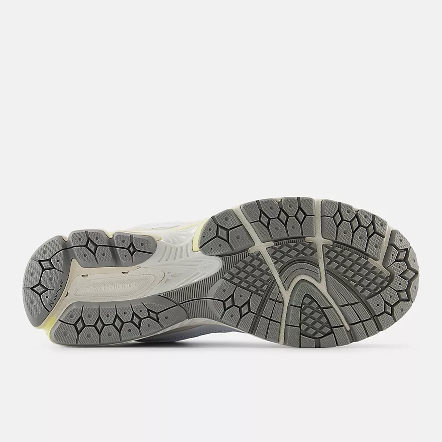 Giay New Balance 2002R 'White Dark Juniper' U2002RWA