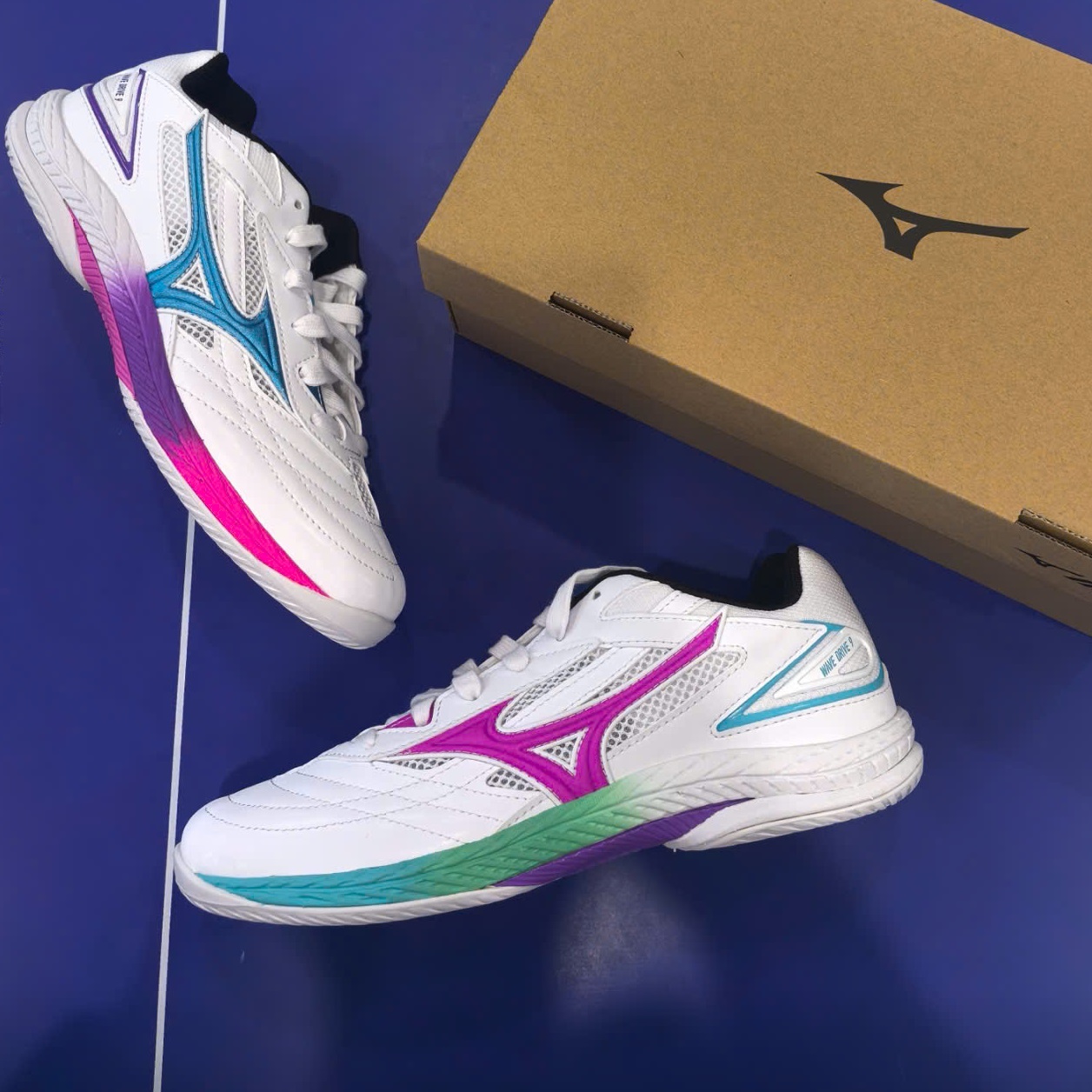 Alternative view of Giày Mizuno Wave Drive 9 'White and Pink' 81GA220505