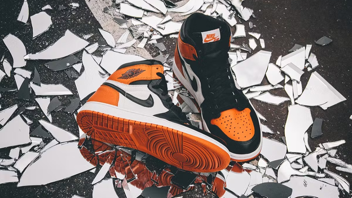 Air Jordan 1 Shattered Backboard 2025 voi thiet ke moi