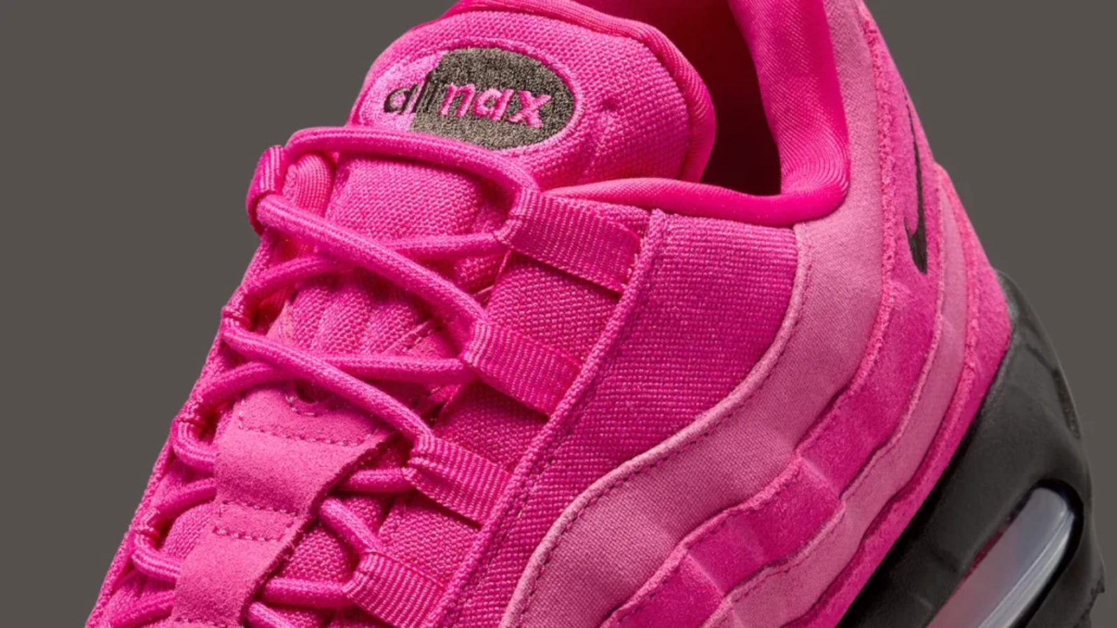 Nike Air Max 95 “Fireberry” – Phối màu rực rỡ nhất năm 2025? Hinh anh 6: Nike Air Max 95 “Fireberry” – Phoi mau ruc ro nhat nam 2025?