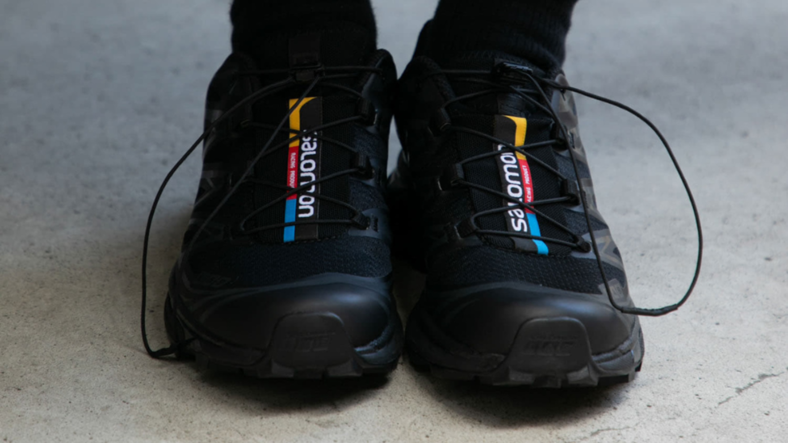 Top 5 đôi giày thể thao "sống sót ngày tận thế" Hinh anh 2: Top 5 doi giay the thao "song sot ngay tan the"