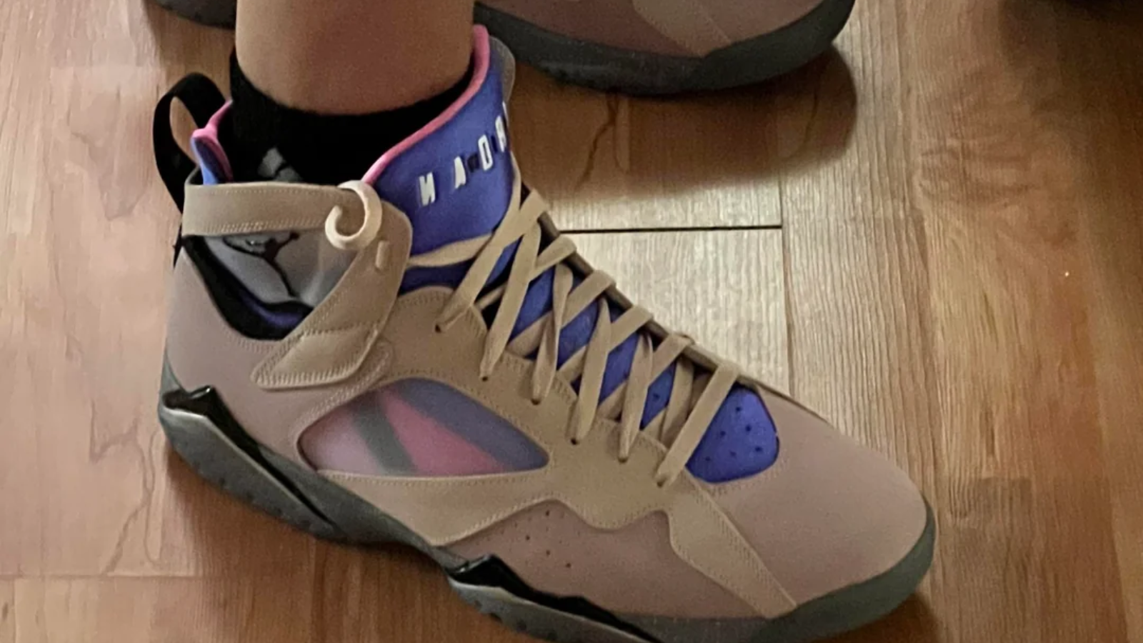 Hinh anh 8: Cac mau giay Air Jordan tu AJ1 den AJ10 voi thiet ke doc dao