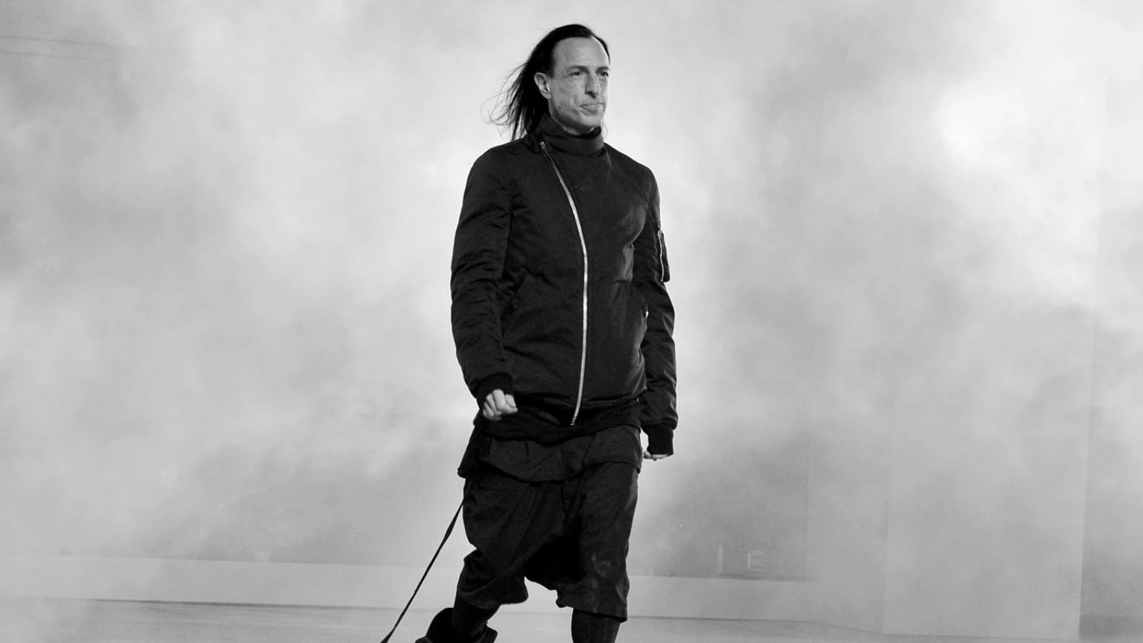 Hinh anh 1: Rick Owens nha thiet ke thoi trang gothic va avant-garde