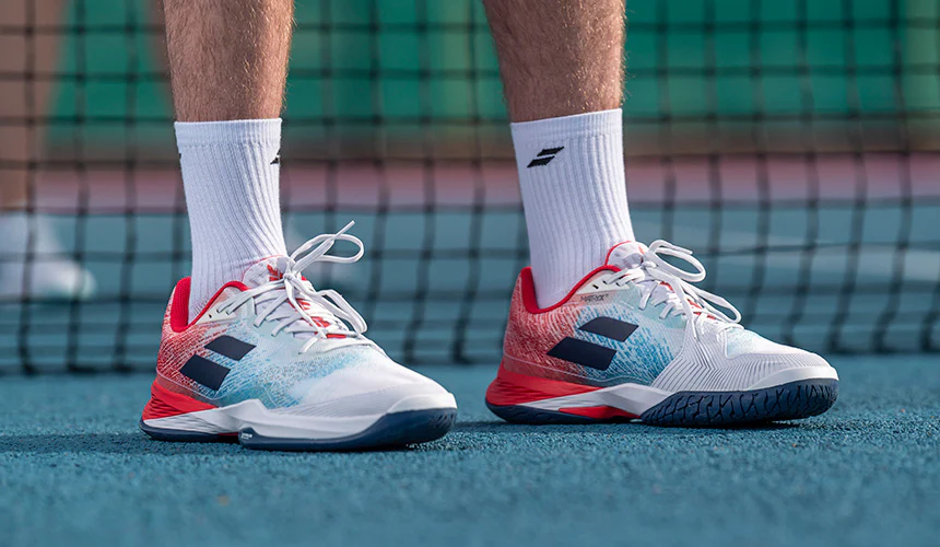 Babolat Jet Mach: Cong nghe, toc do va di san hon 150 nam