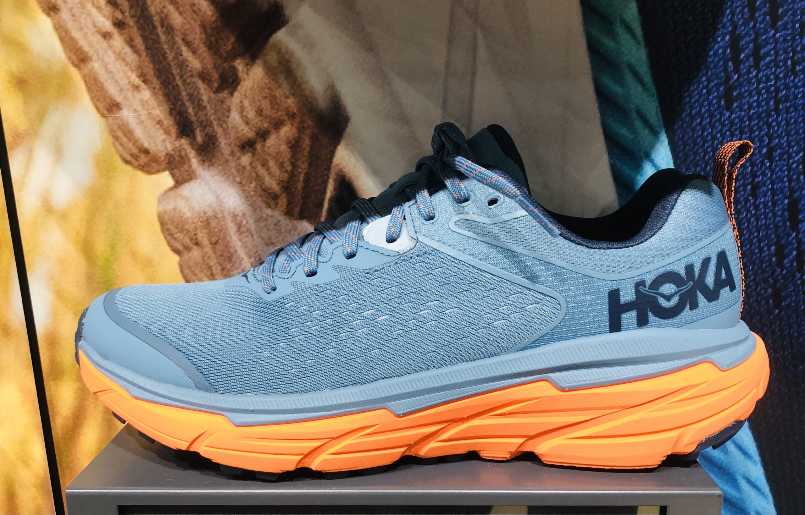 Hoka running shoes có đáng để bạn xuống tiền