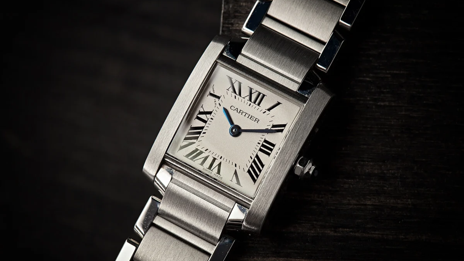 Hinh anh 5: Hinh anh dong ho nu sang trong 2025 tu cac thuong hieu hang dau