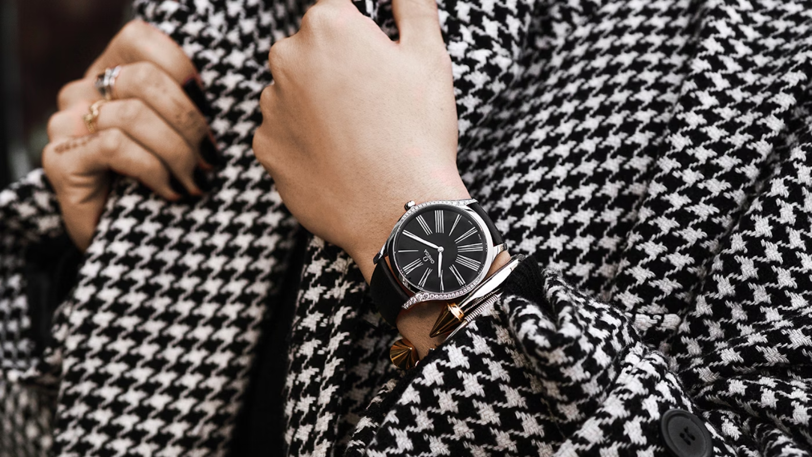 Hinh anh 6: Hinh anh dong ho nu sang trong 2025 tu cac thuong hieu hang dau