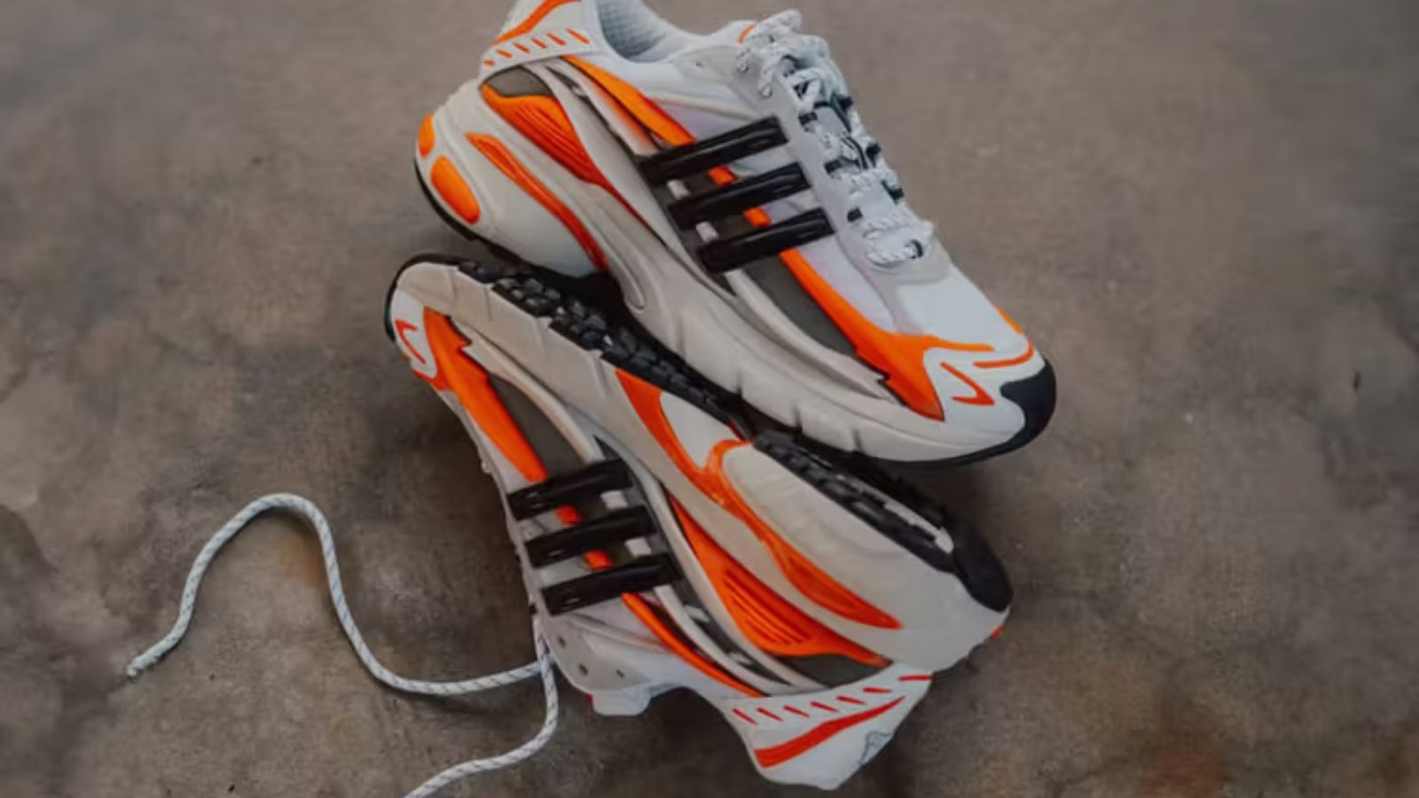 Hinh anh 1: Adistar Jellyfish Pharrell Adidas sneakers doc dao