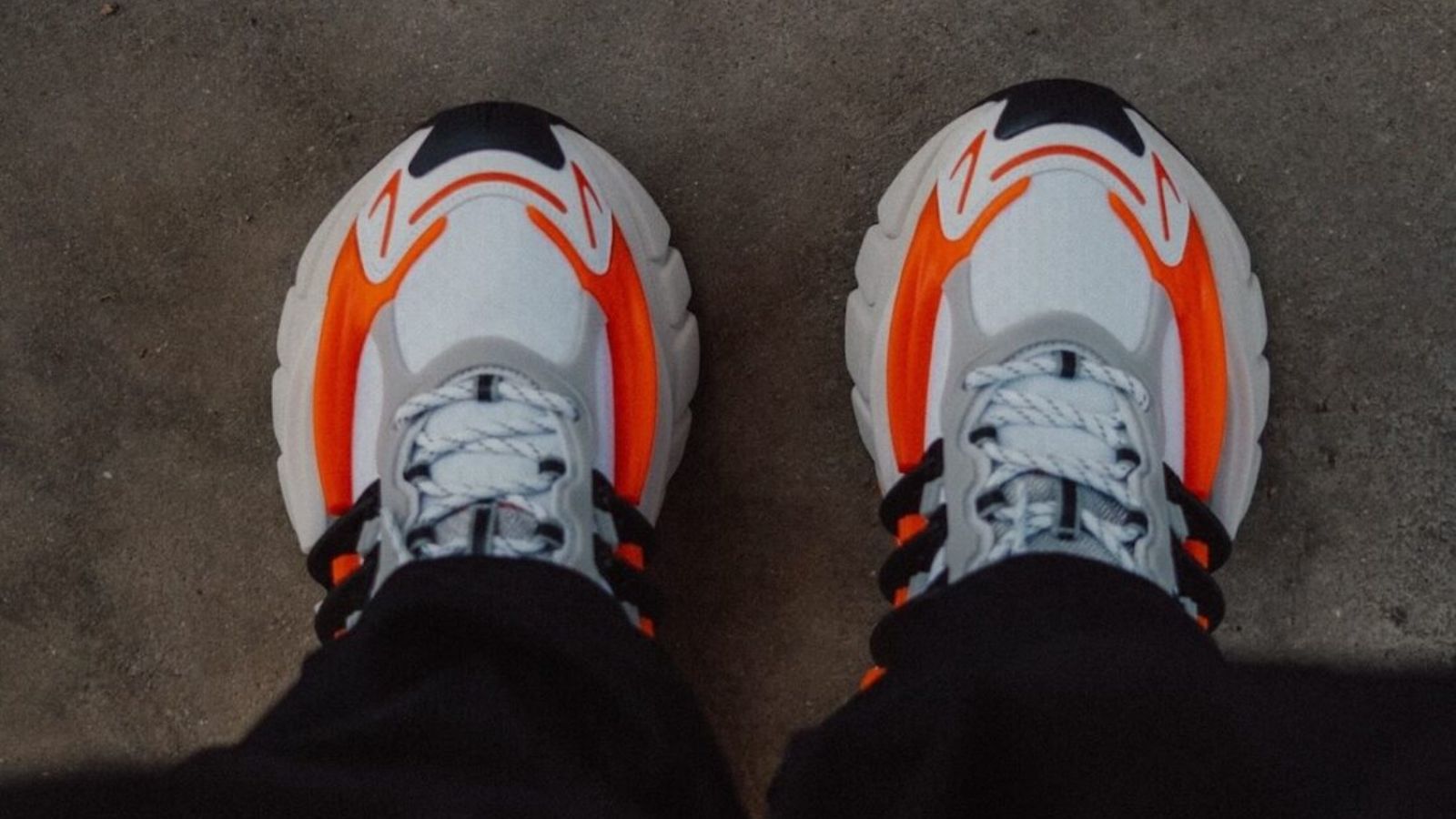 Hinh anh 4: Adistar Jellyfish Pharrell Adidas sneakers doc dao