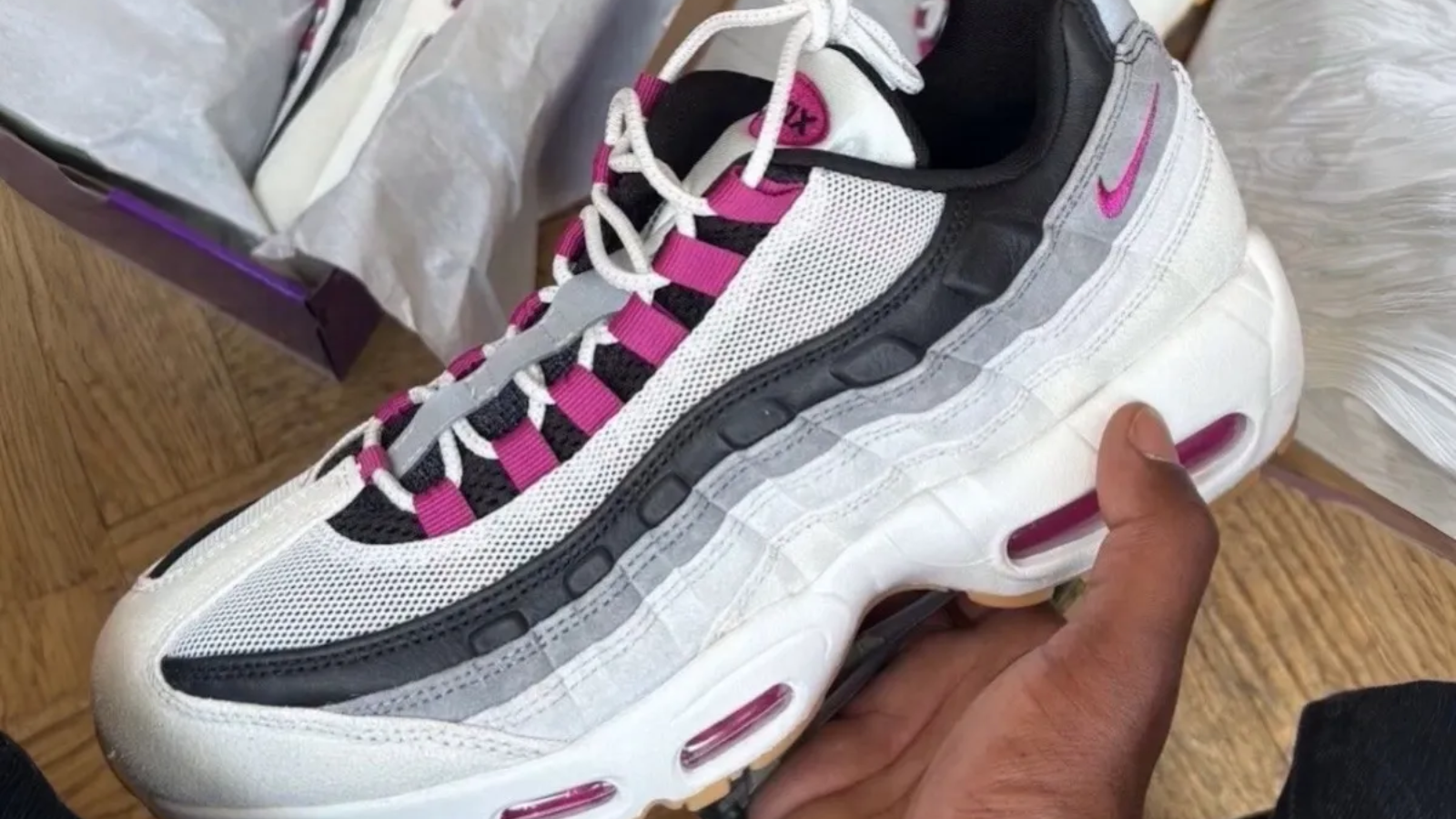 Hinh anh 13: Hinh anh cac phien ban Nike SB mashup noi bat trong cong dong sneakerhead