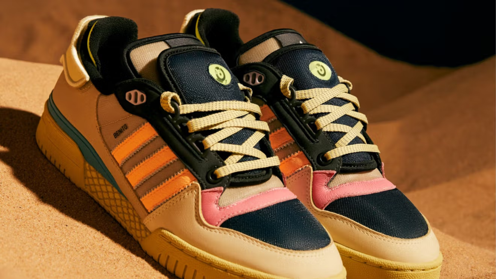 Hinh anh 5: Bo suu tap collab sneaker cua Bad Bunny voi Crocs va adidas