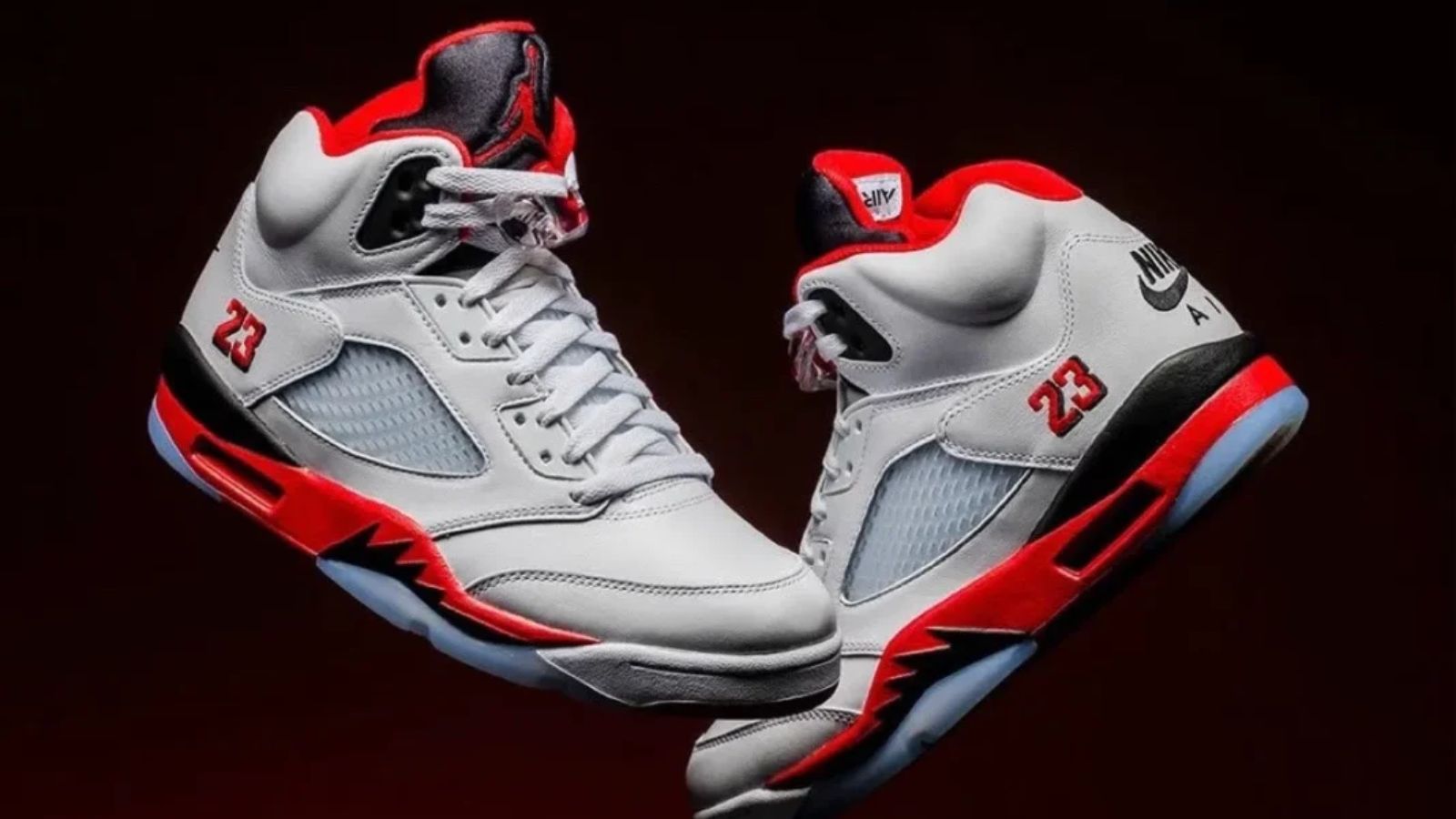 Hinh anh 2: Air Jordan 5 'Fire Red' - Bieu tuong van hoa giay the thao