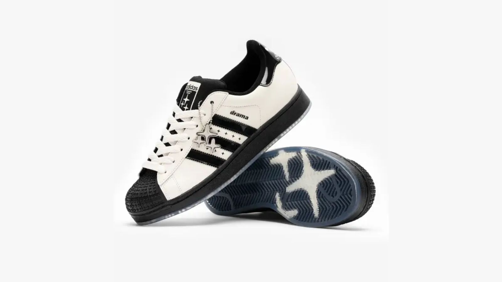 Hinh anh 3: adidas Originals va Drama Call gioi thieu bo suu tap moi voi Superstar II off-white