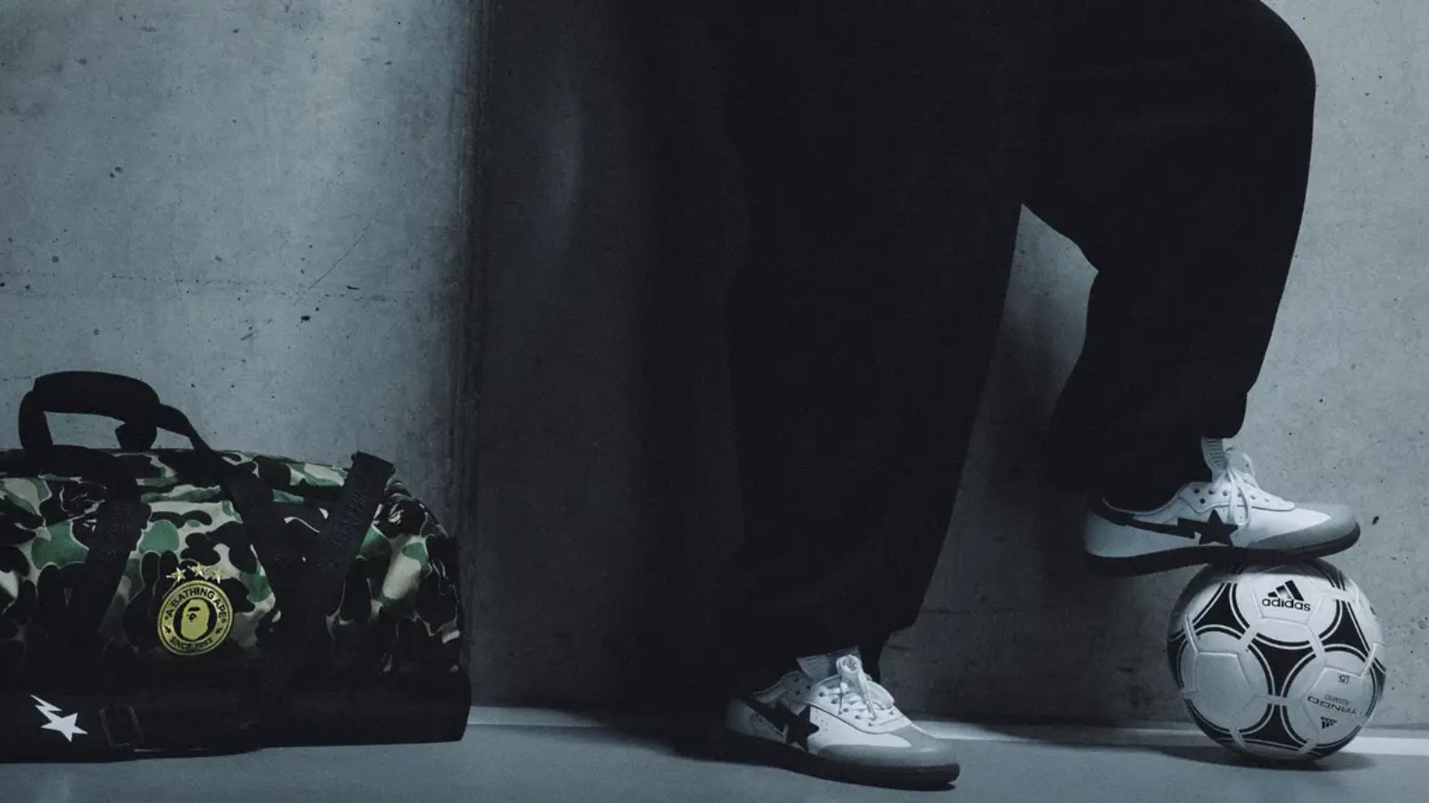 Hinh anh 2: Bo suu tap BAPE va adidas, giay bong da va streetwear