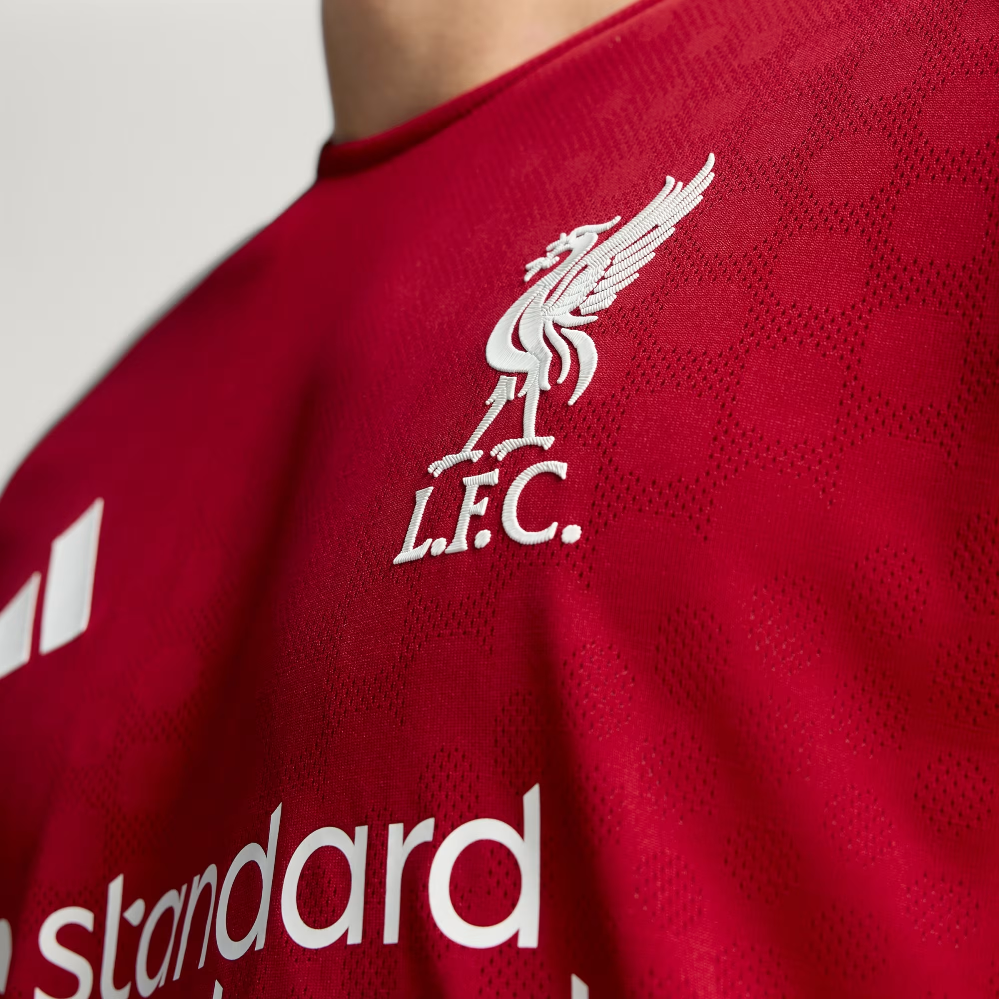 Áo Adidas Liverpool 2025-2026 'Red' JV6445 - Ảnh 4